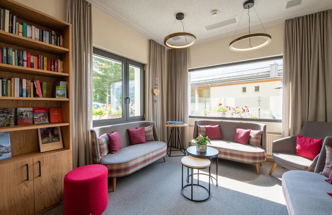 Hostel By Randolins-1
