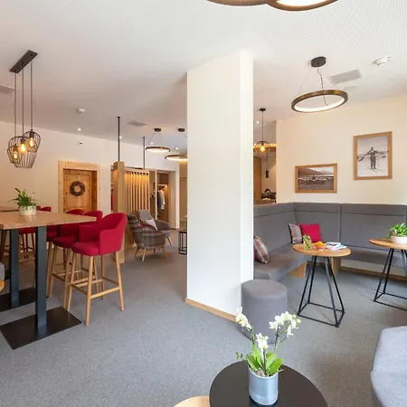 Hostel By Randolins-2